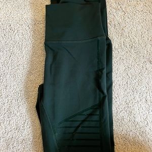 Alo yoga thick material green leggings